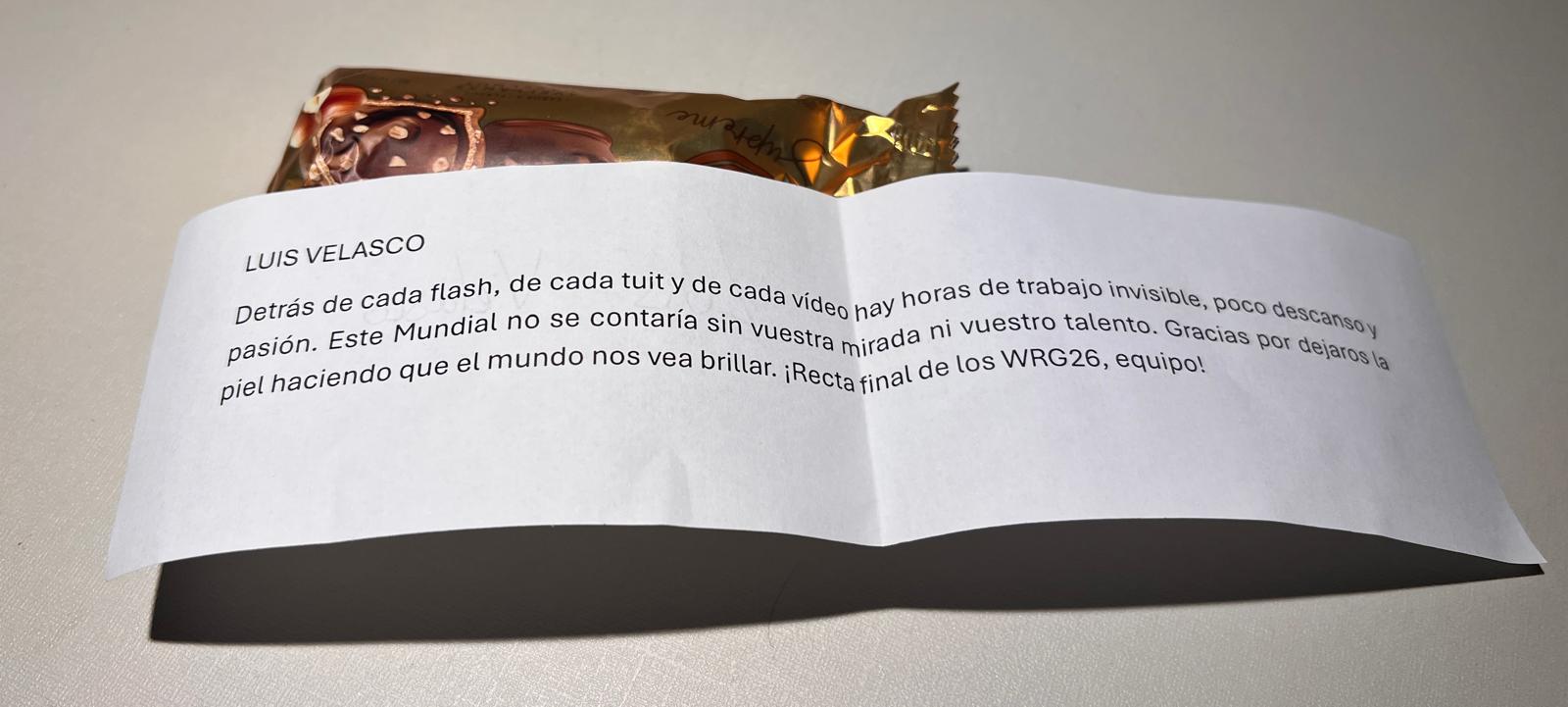 Detalle y nota de agradecimiento del personal de la Federación.